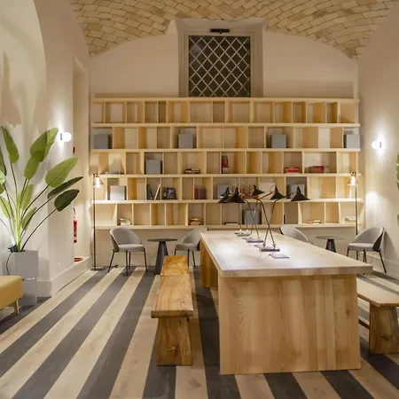 Hotel Select Via Veneto