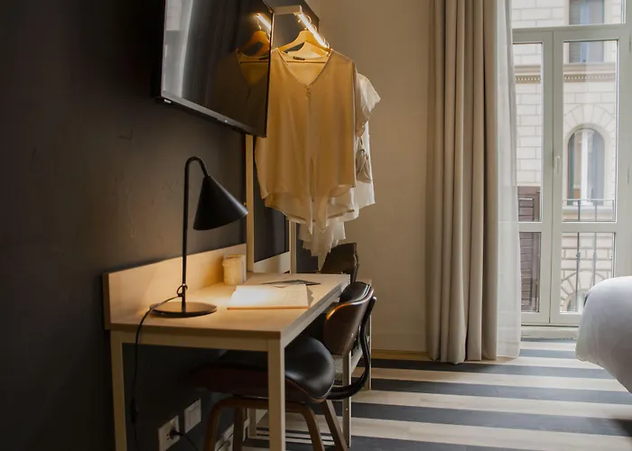 Select Via Veneto רומא