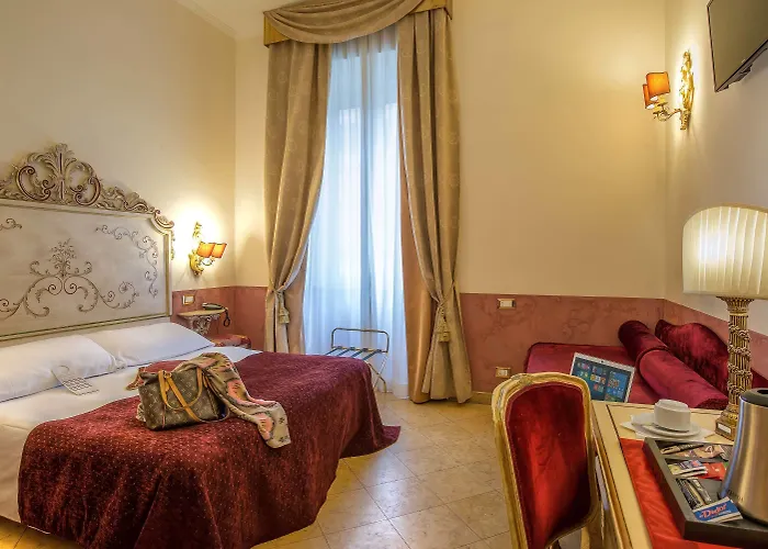 Select Via Veneto 4* Rome
