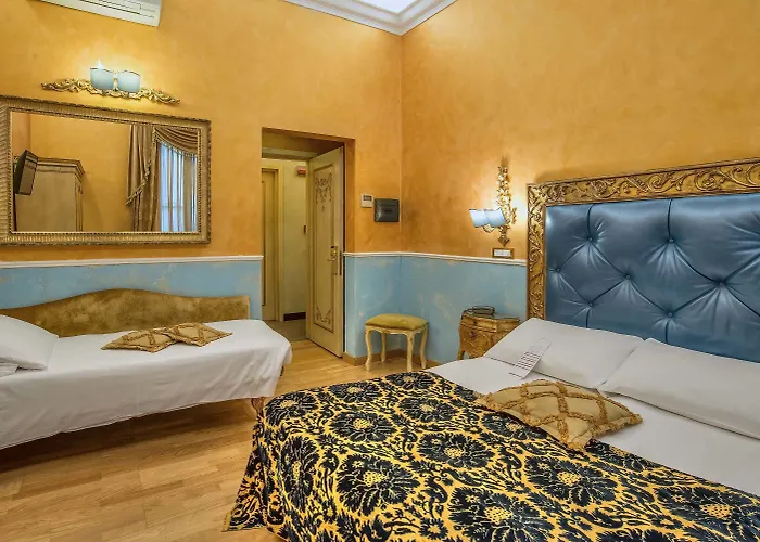 Select Via Veneto 4* Rome