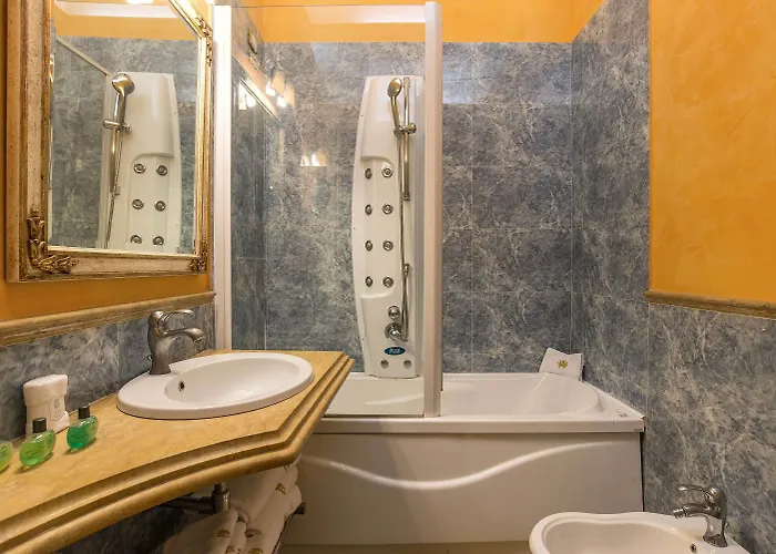 Hotel Select Via Veneto Rome