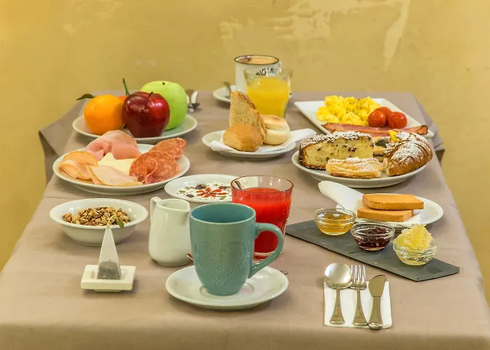 Select Via Veneto 4* Rome