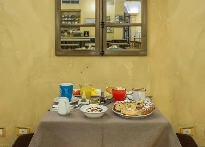 Select Via Veneto 4* Rome