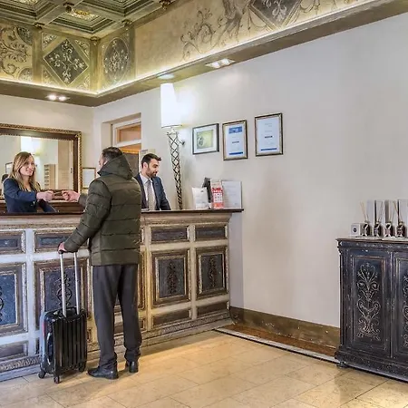 Select Via Veneto Hotel 4*