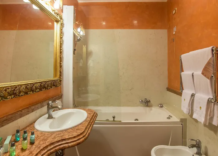 Szálloda Select Via Veneto 4*