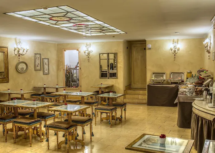 Szálloda Select Via Veneto 4*